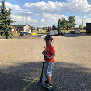 Meet your Posher, Hoang ho